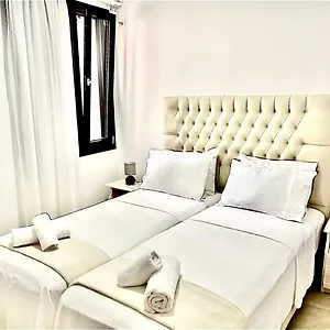 Alkestis Studios Lixouri
